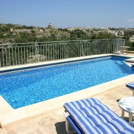 Sylvia' S Millhouse Villa Kerċem Exterior foto